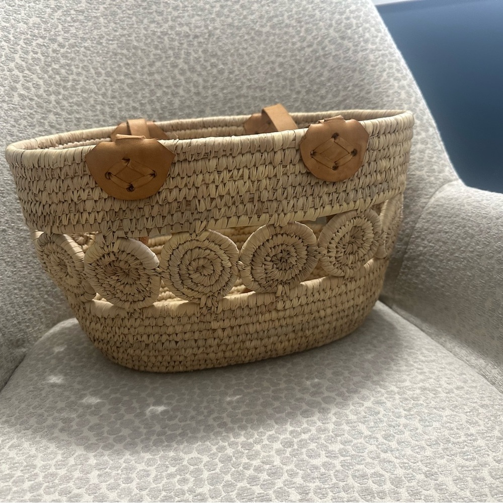Women’s Tan Woven Basket Tote Bag